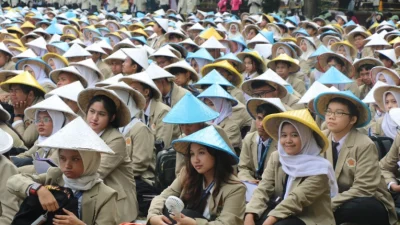 3 Strategi Ampuh bagi Mahasiswa Baru untuk Terlibat dalam Perkuliahan dan Meraih Prestasi